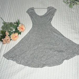5/$20 Heather Gray Acemi Dress Cap Sleeve Flowy Scoop Neck XS? S?